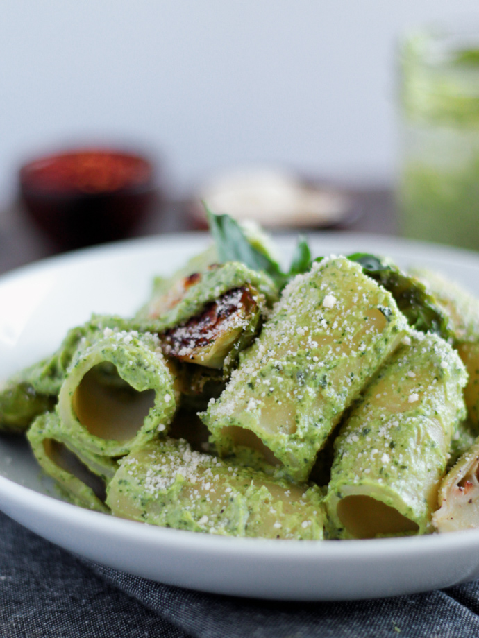 Creamy Green Vegan Avocado Pesto Sauce on Pasta